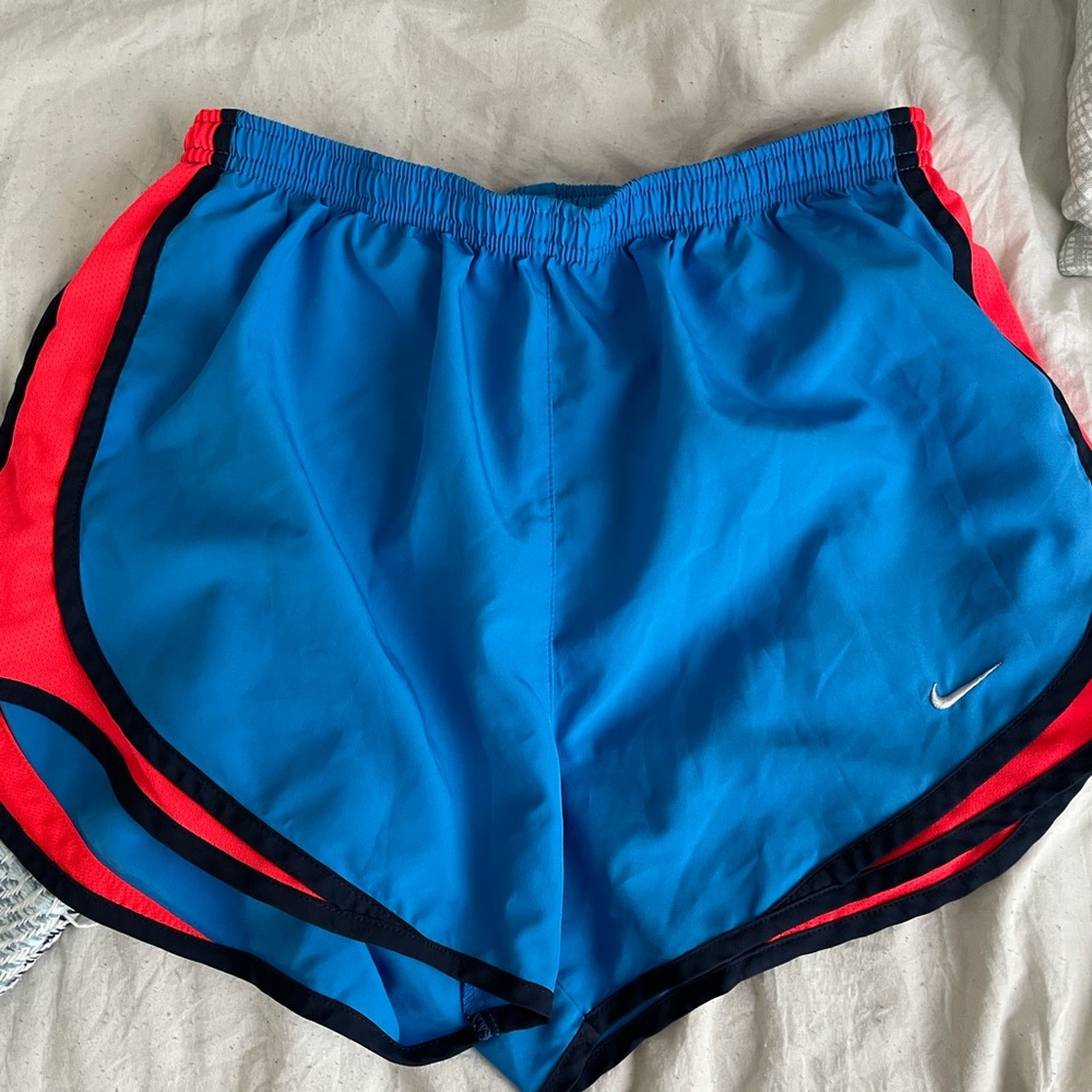 nike shorts